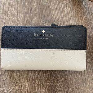 Kate spade long wallet